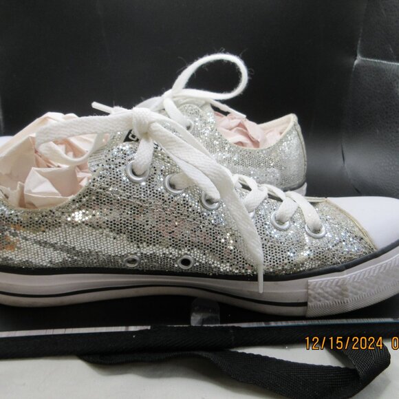 CONVERSE ALL STAR~SILVER MESH SEQUINED~GREAT FOR WEDDING~SIZE 8 - Picture 7 of 9